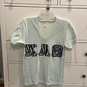 Kappa alpha theta letter shirt. XS v-neck